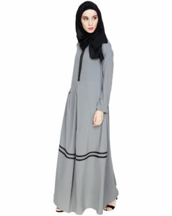 Graceful Lacy Grey Abaya - Image 4