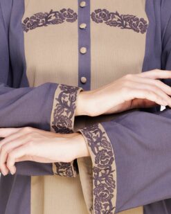 Panelled Dubai Style Grey Abaya - Image 7