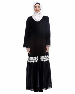 Black Pleated Abaya - Image 3