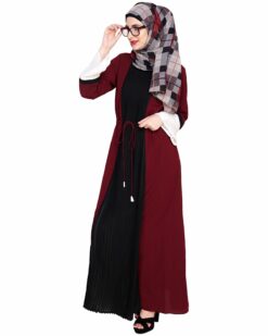 Front Pleated Abaya - Image 4