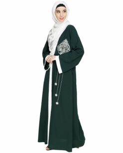 Contrast Embroidered Green Dubai Style Abaya - Image 3