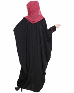 Graceful Pleated Black Kaftan - Image 4