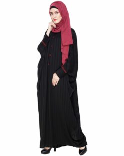 Graceful Pleated Black Kaftan - Image 6