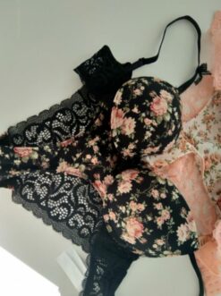 Seamless Flowers Push Up Bra Set - Image 9