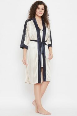 4 Piece Nightwear Set in Skin Color