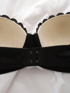 DelicateAllure 1pc Underwire Lightly Padded Floral Bra
