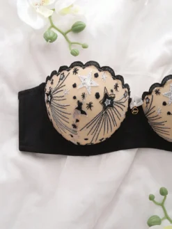 DelicateAllure 1pc Underwire Lightly Padded Floral Bra