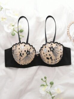DelicateAllure 1pc Underwire Lightly Padded Floral Bra