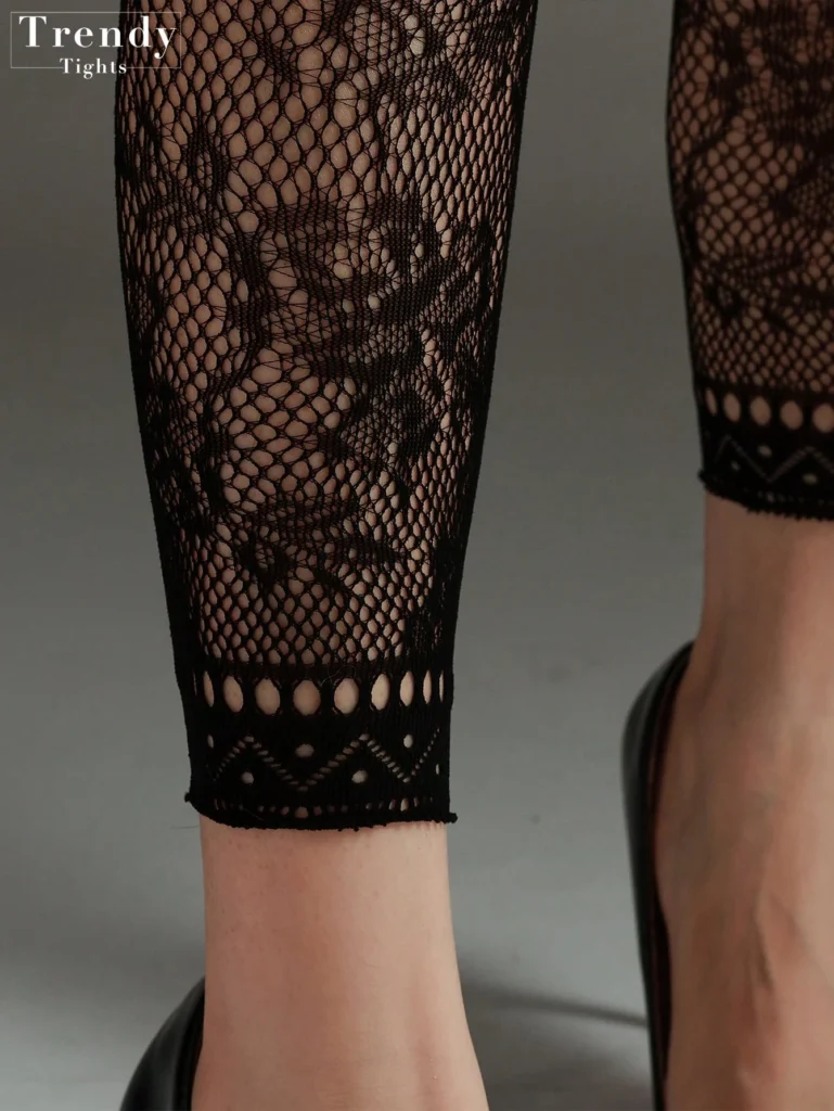 Women Plus Size High Stretch Jacquard Fishnet Leg Stocking