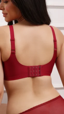Padded Non-Wired Push-Up Lace Bra