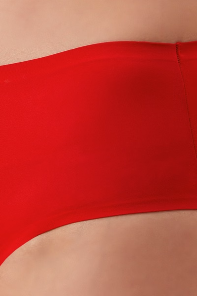 Mid Waist Seamless Laser-Cut Hipster Panty in Red
