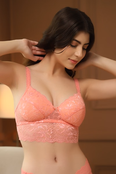 Padded Non-Wired Full Coverage Longline Bralette in Peach Colour - Lace