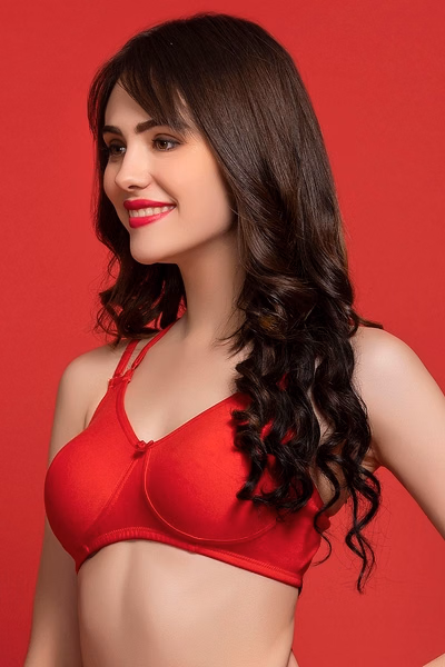 Non-Wired Full Coverage Multiway T-Shirt Bra in Red - Cotton Rich